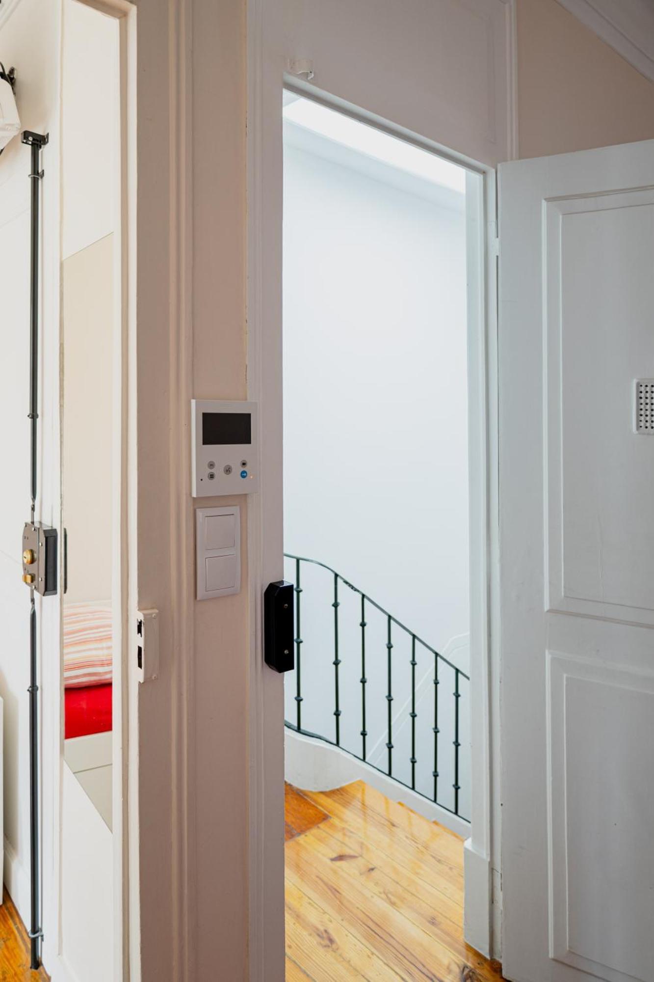 Angels Homes-N27, 3ºfloor - Bairro Tipico, Centro Lisboa Экстерьер фото